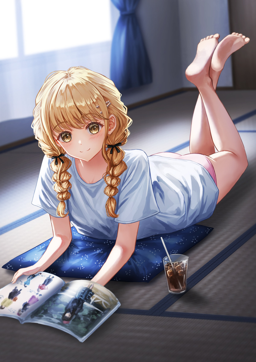 【画像】「上はTシャツ、下はパンティ」←これがいっちゃんスケベよなｗｗｗｗｗ